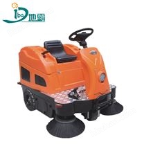 湖南掃地車室外駕駛式OS-V2型